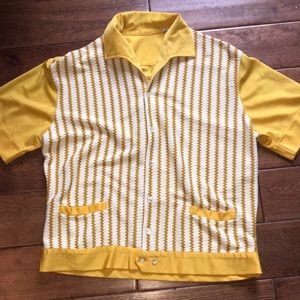 Unisex Vintage 70’s 80’s Crochet Button Down Yellow Shirt